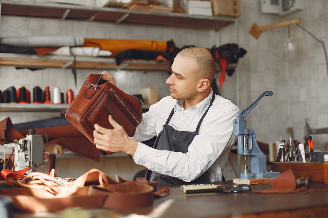 The Art of Handcrafted Full-Grain Leather: Discover Cuiravo